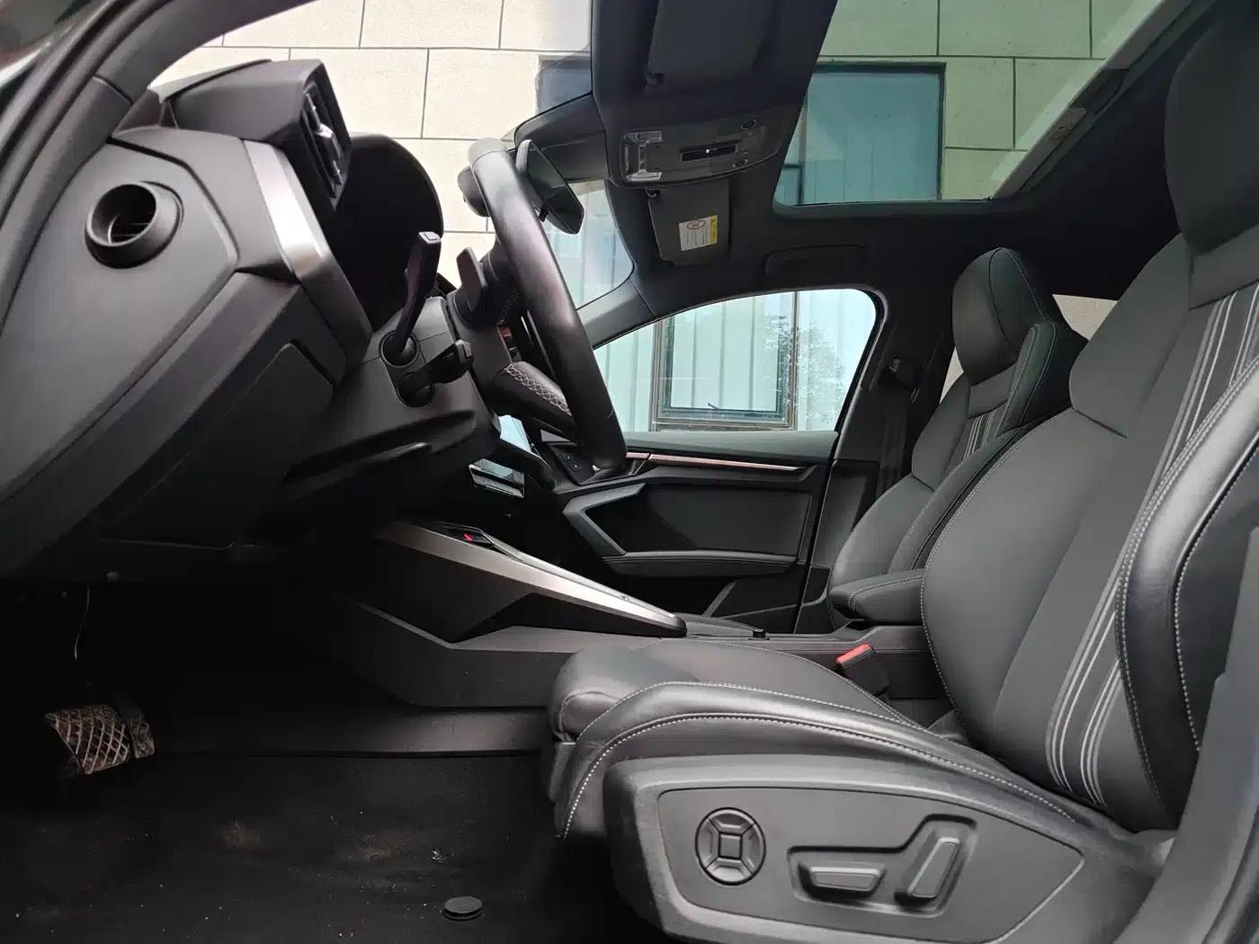 2023 Audi A3 A3L Limousine 35 TFSI Fashion Sport — миниатюра 6