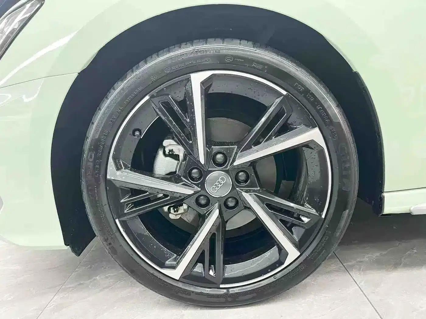 Audi A3 2021 Sportback 35 TFSI Fashion Sport — миниатюра 22
