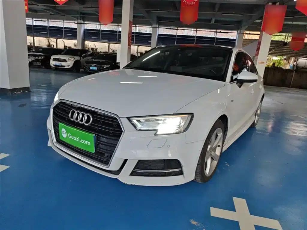 Audi A3 2017 Limousine 35 TFSI Fashion Edition — миниатюра 2