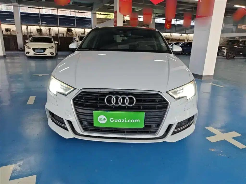 Audi A3 2017 Limousine 35 TFSI Fashion Edition — миниатюра 3