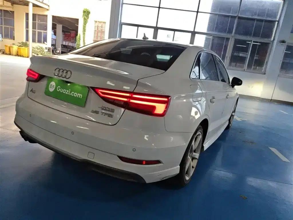 Audi A3 2017 Limousine 35 TFSI Fashion Edition — миниатюра 7