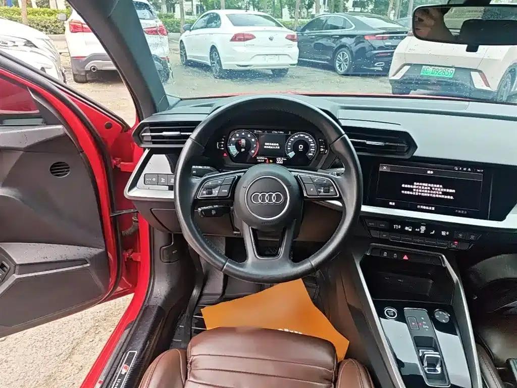 Audi A3 2022 Sportback 35 TFSI Progressive Sport — миниатюра 11