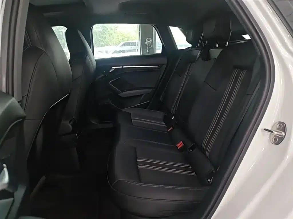Audi A3 2021 Sportback 35 TFSI Fashion Sport — миниатюра 17