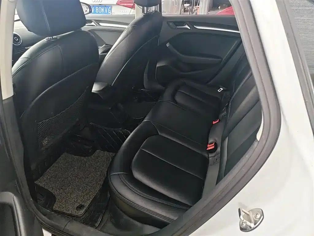 Audi A3 2015 Limousine 35 TFSI Manual Entry-Level — миниатюра 17