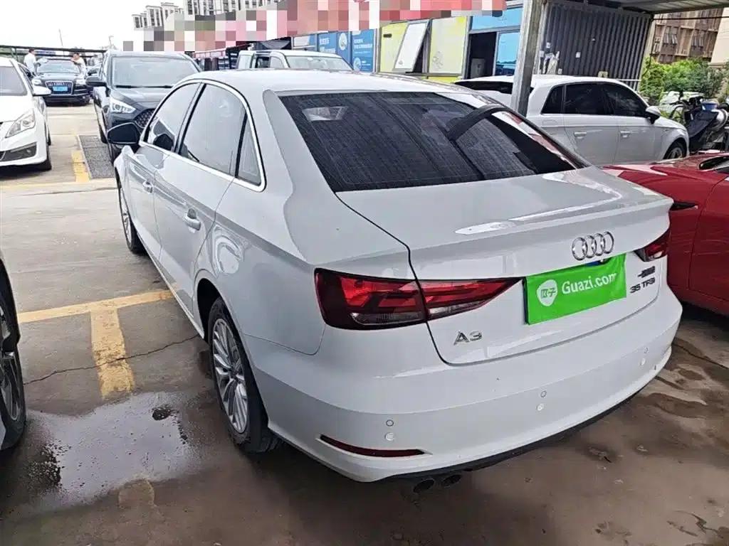 Audi A3 2015 Limousine 35 TFSI Manual Entry-Level — миниатюра 5