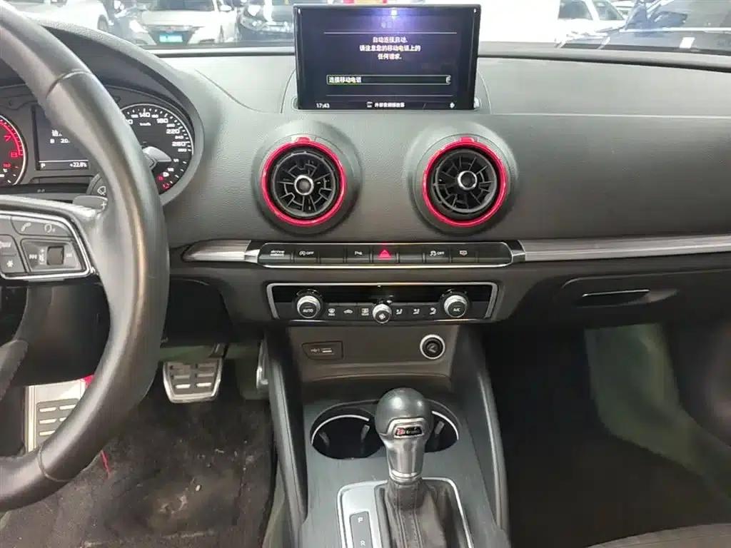 Audi A3 2020 Sportback 35 TFSI Sport (China V emission standard) — миниатюра 13