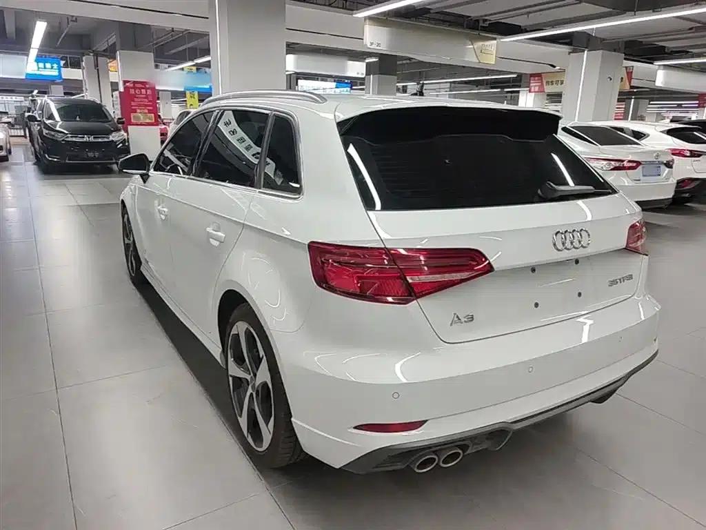 Audi A3 2020 Sportback 35 TFSI Sport (China V emission standard) — миниатюра 5