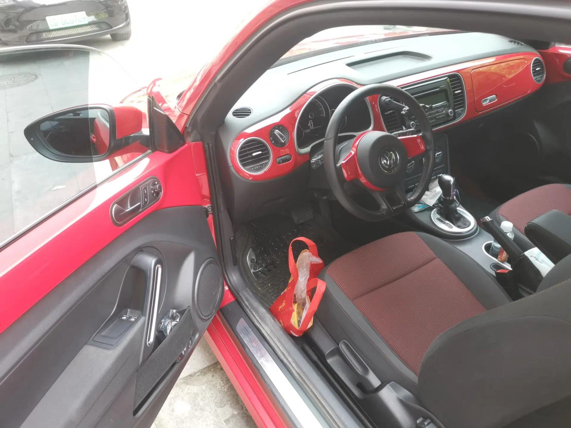 Volkswagen Beetle 2014 1.2TSI Fashion Edition — миниатюра 17