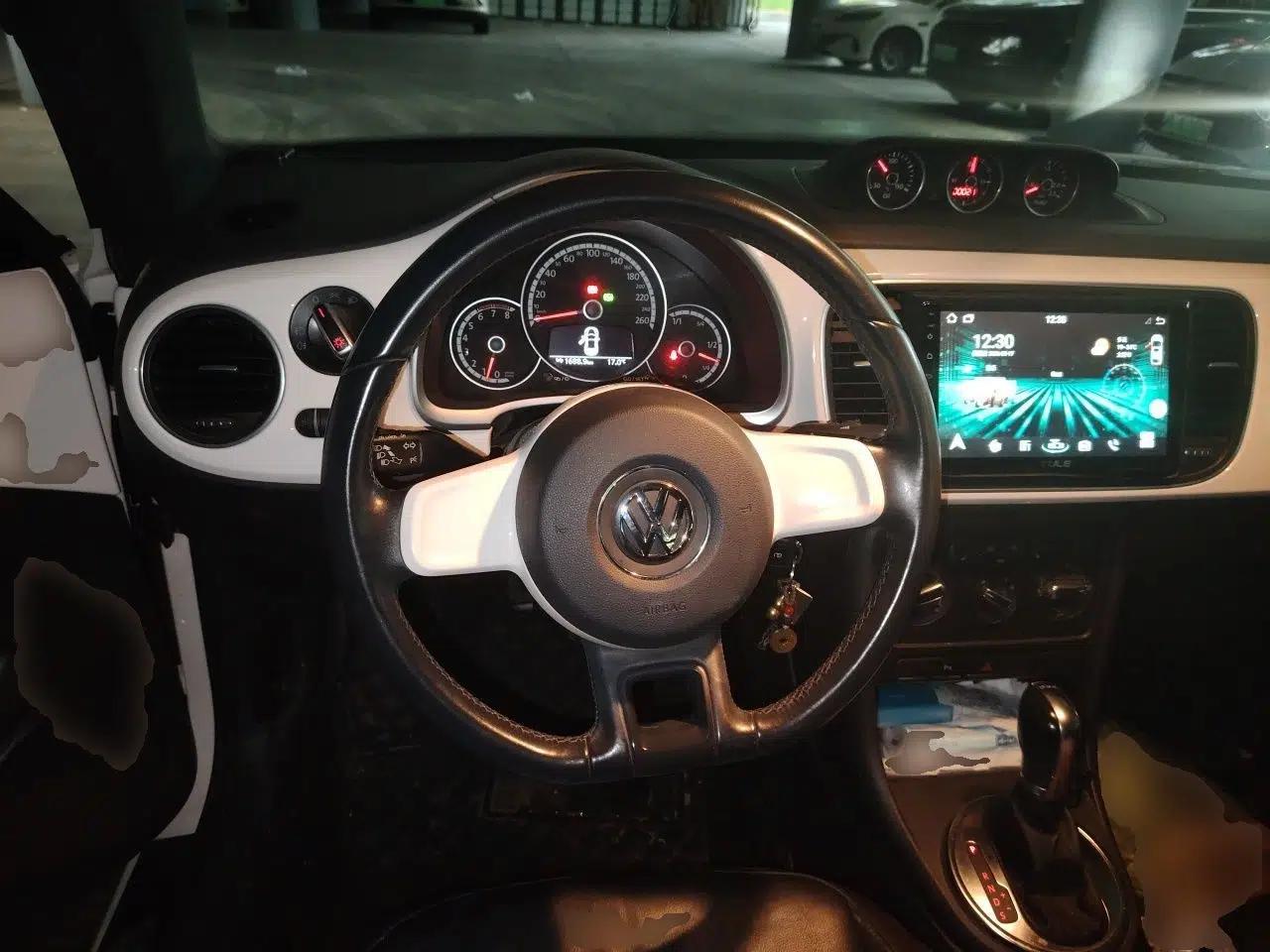 Volkswagen Beetle 2013 1.2TSI Comfort Model — миниатюра 11