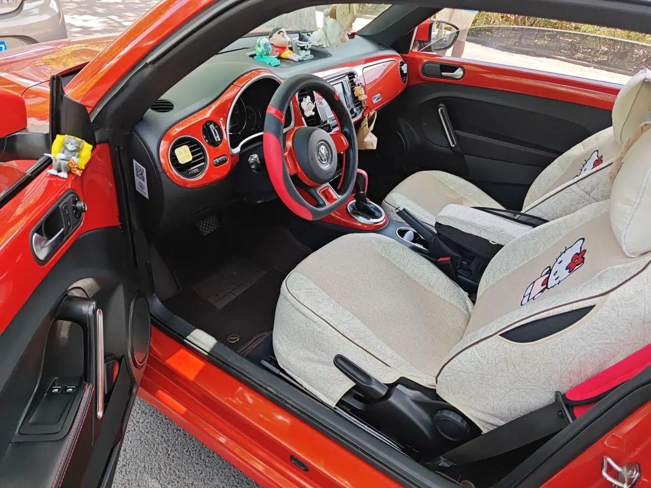 Volkswagen Beetle 2017 180TSI Yile Edition — миниатюра 17