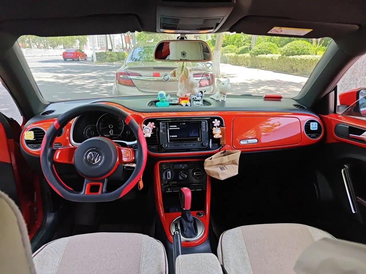 Volkswagen Beetle 2017 180TSI Yile Edition — миниатюра 19