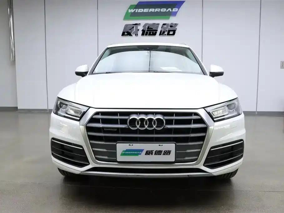 Audi Q5L 2020 40 TFSI Luxury Progressive Edition — миниатюра 2