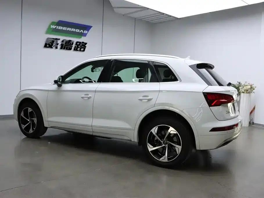 Audi Q5L 2020 40 TFSI Luxury Progressive Edition — миниатюра 6