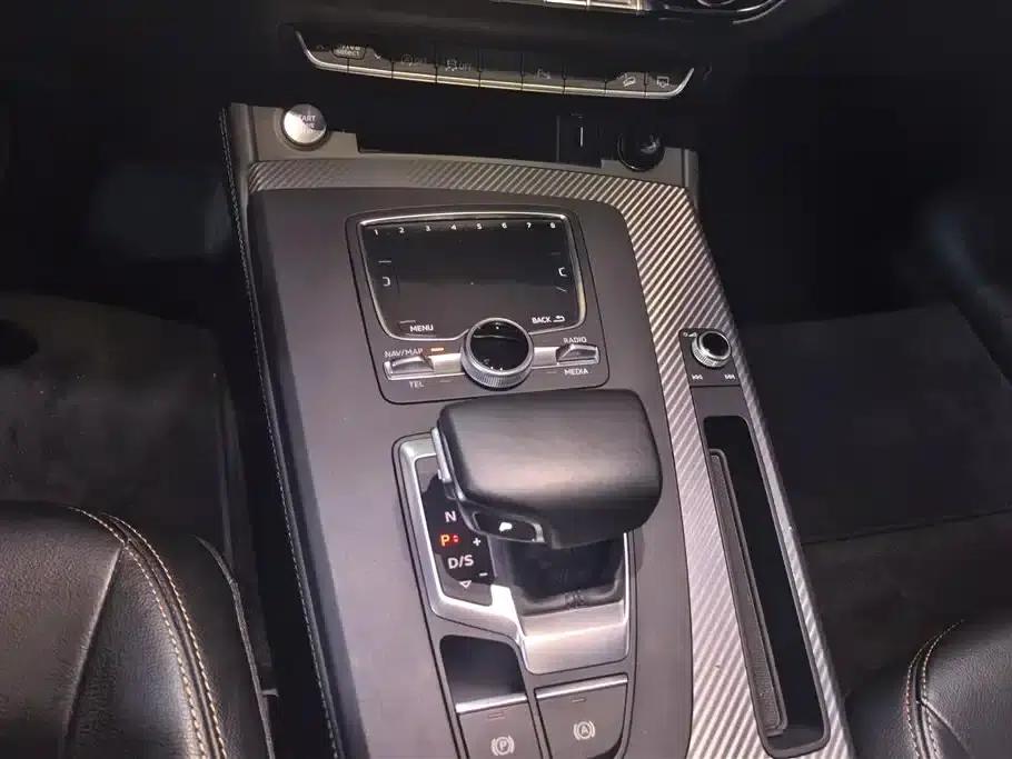 Audi Q5L 2018 45 TFSI Premium Fashion Edition (National V Emission Standard) — миниатюра 16