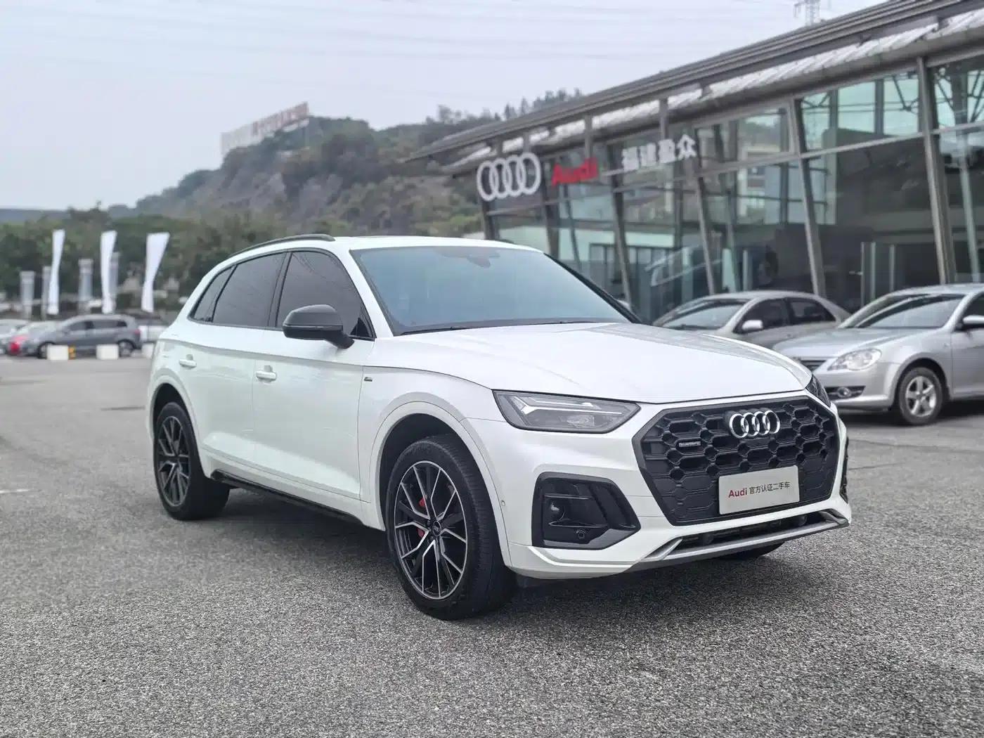 Audi Q5L 2024 45 TFSI Luxury Dynamic — миниатюра 2
