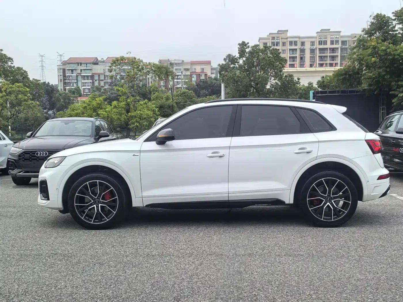 Audi Q5L 2024 45 TFSI Luxury Dynamic — миниатюра 4