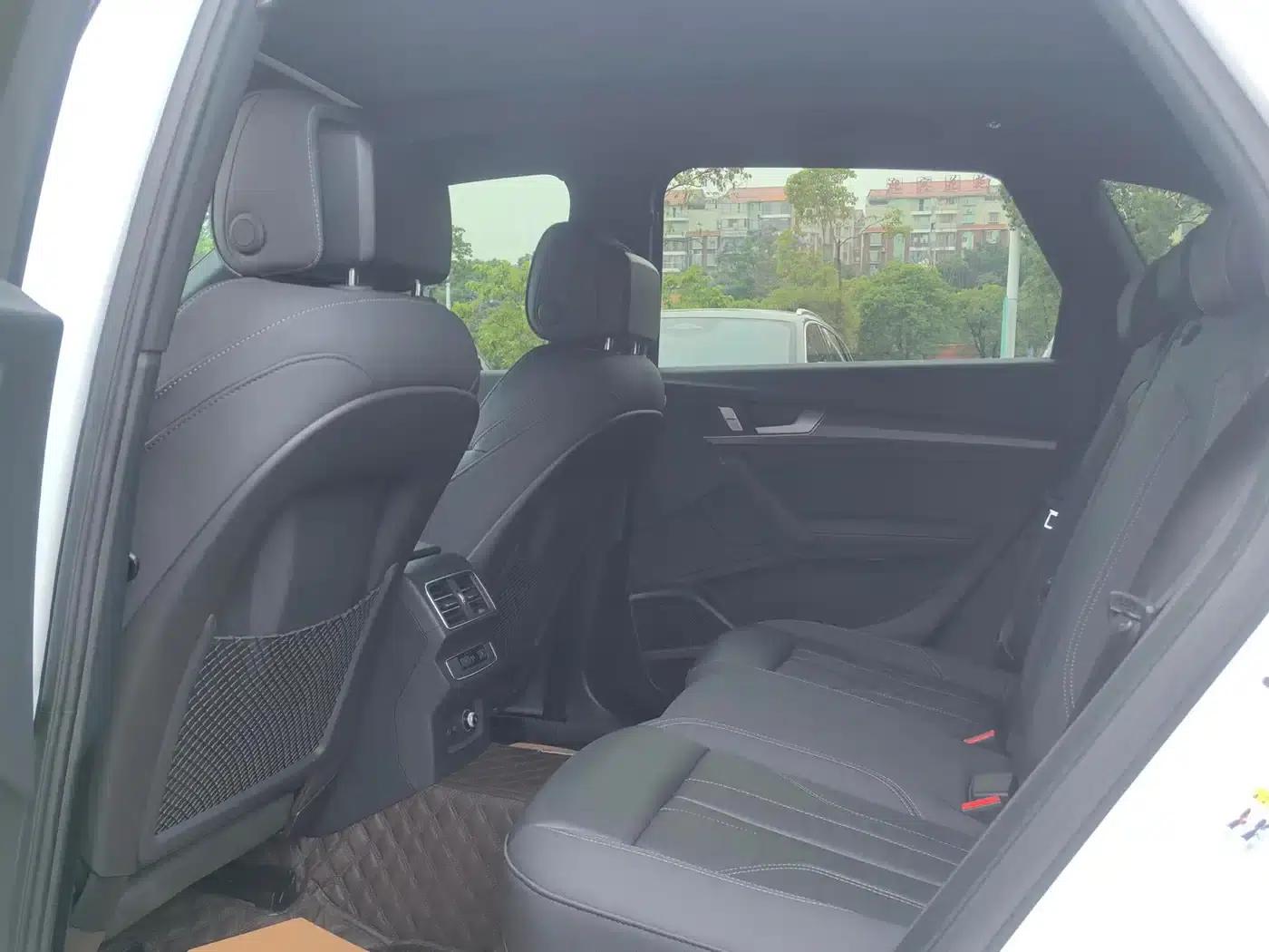 Audi Q5L 2024 45 TFSI Luxury Dynamic — миниатюра 9