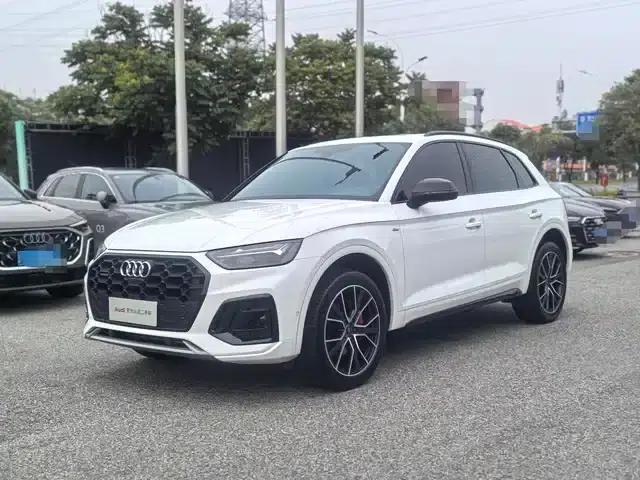 Audi Q5L 2024 45 TFSI Luxury Dynamic