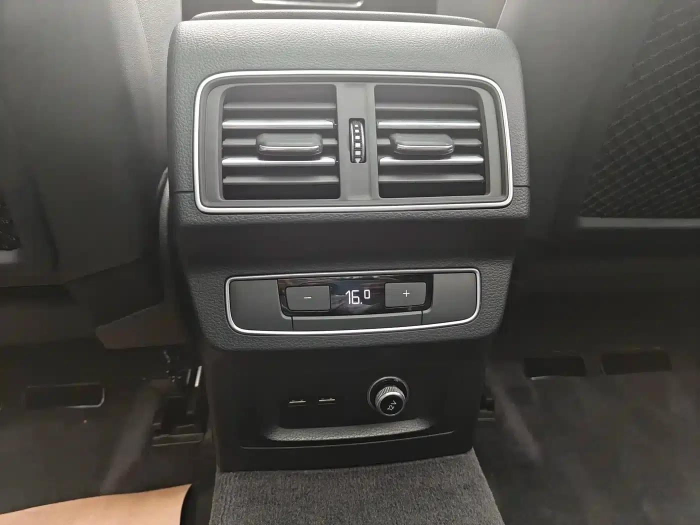 Audi Q5L 2024 40 TFSI Luxury Dynamic — миниатюра 13