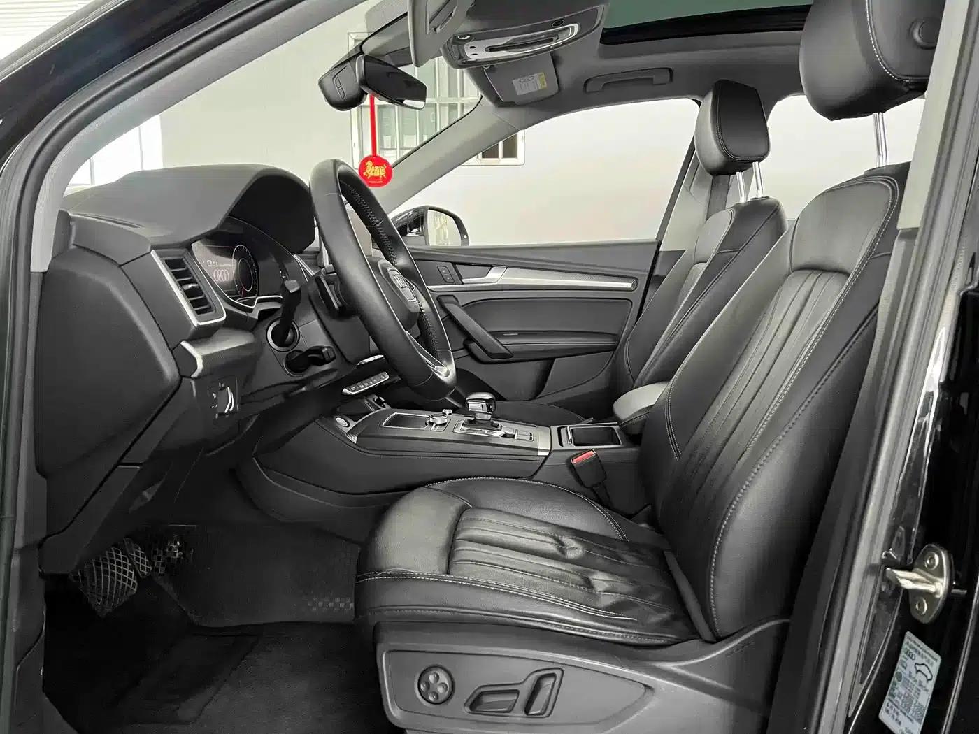 Audi Q5L 2020 45 TFSI Premium Fashion Edition — миниатюра 6