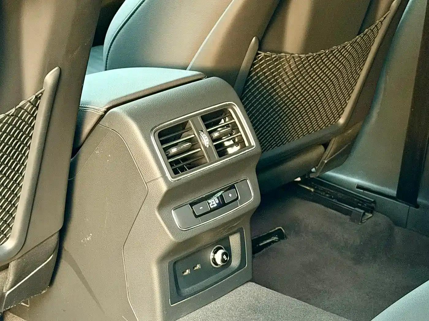 Audi Q5L 2023 40T Luxury Dynamic — миниатюра 11