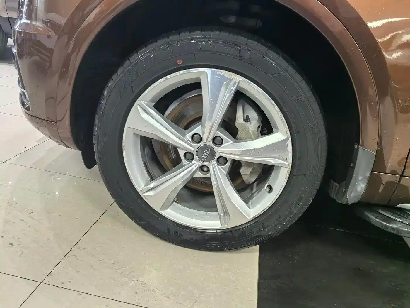 Audi Q5L 2018 40 TFSI Luxury Progressive Edition (National V Emission Standard) — миниатюра 5