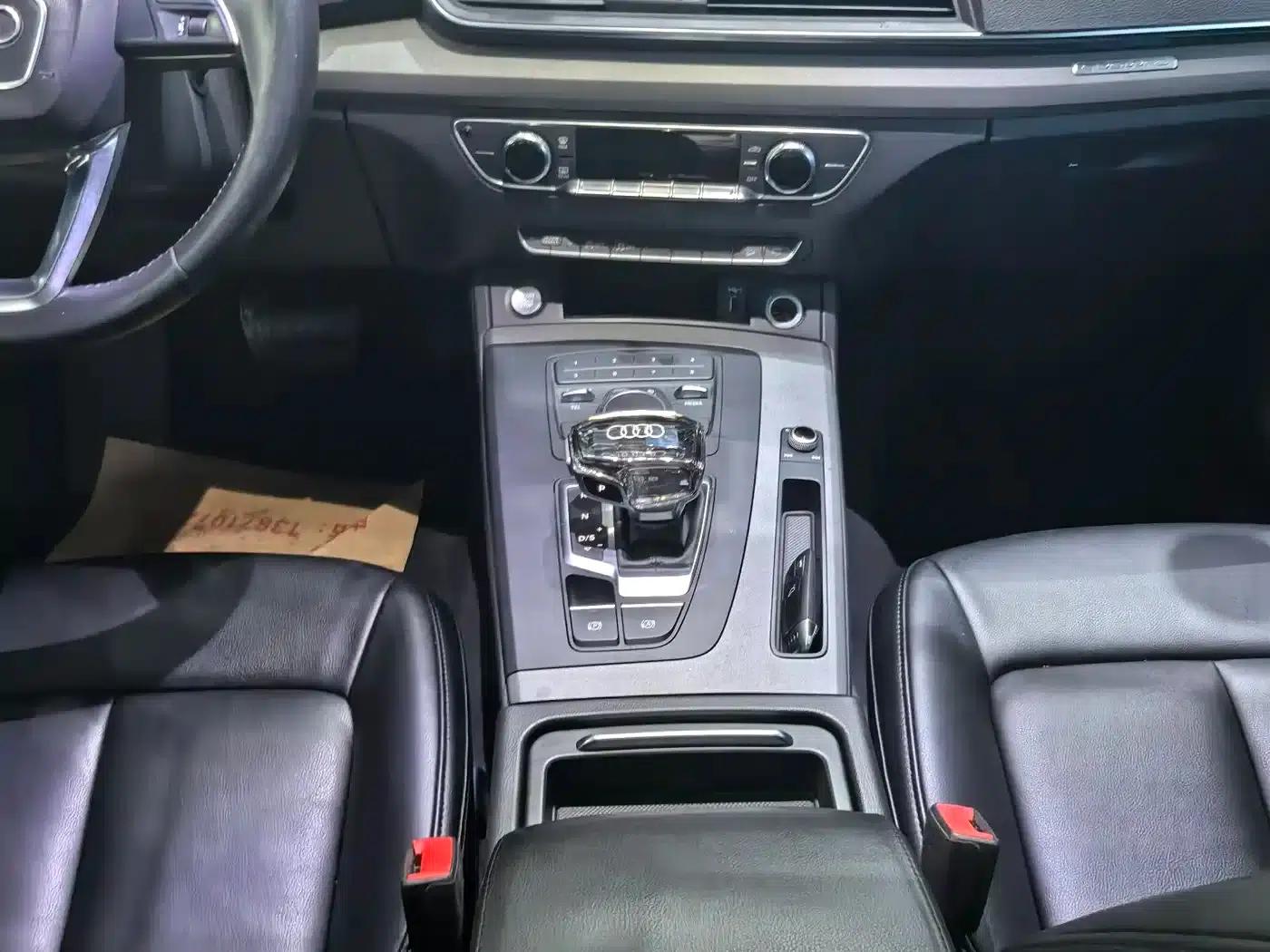 Audi Q5L 2018 40 TFSI Luxury Progressive Edition (National V Emission Standard) — миниатюра 10