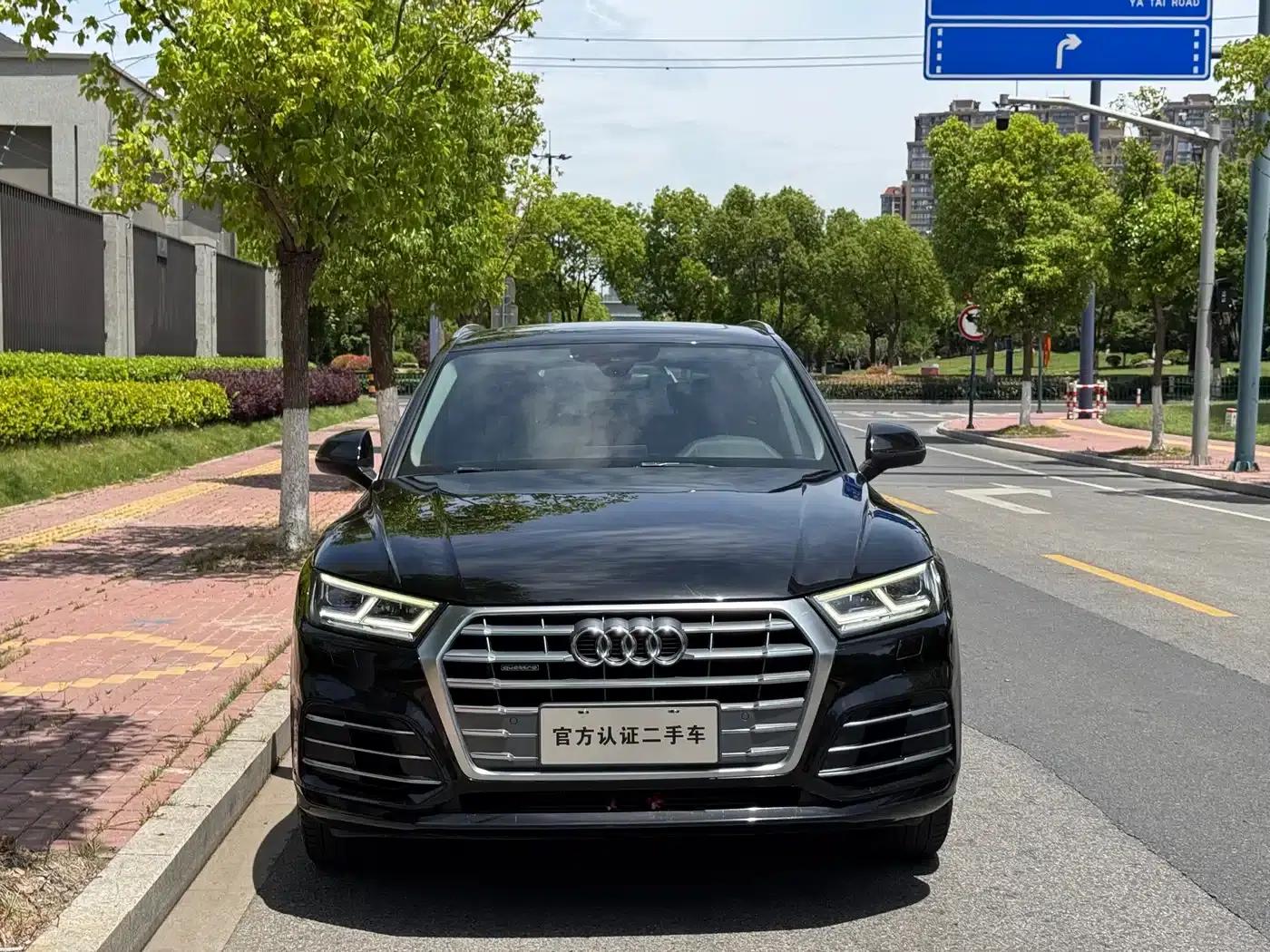 Audi Q5L 2018 40 TFSI Luxury Fashion Edition (China VI Emission Standard) — миниатюра 2