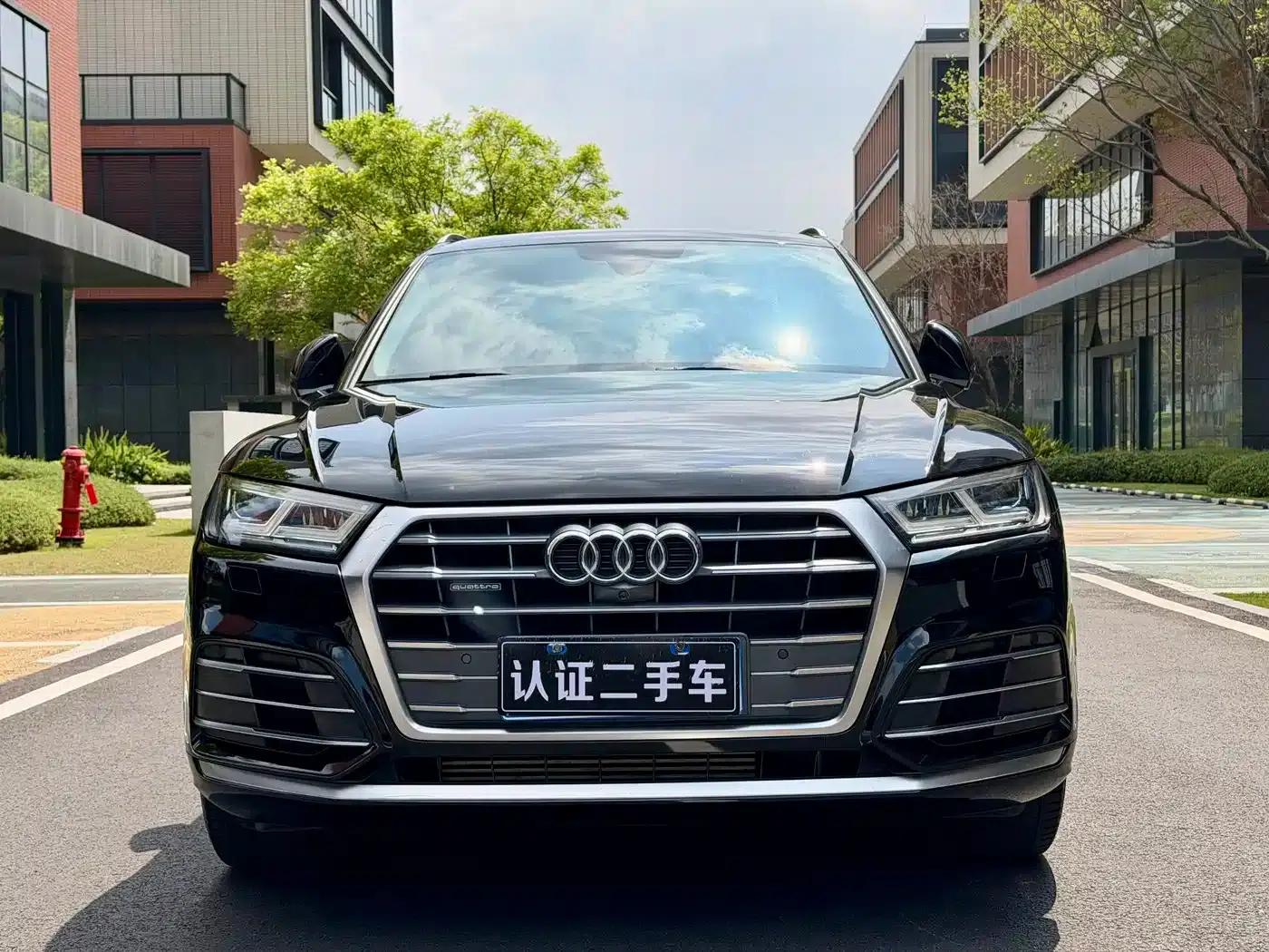 Audi Q5L 2020 45 TFSI Premium Fashion Edition — миниатюра 2