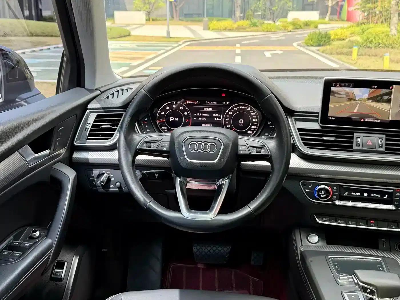 Audi Q5L 2020 45 TFSI Premium Fashion Edition — миниатюра 11