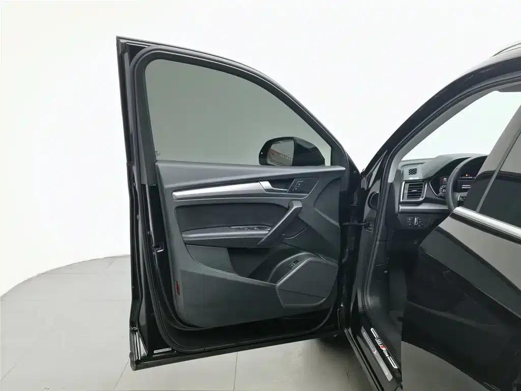 Audi Q5L 2022 40T Luxury Dynamic — миниатюра 8