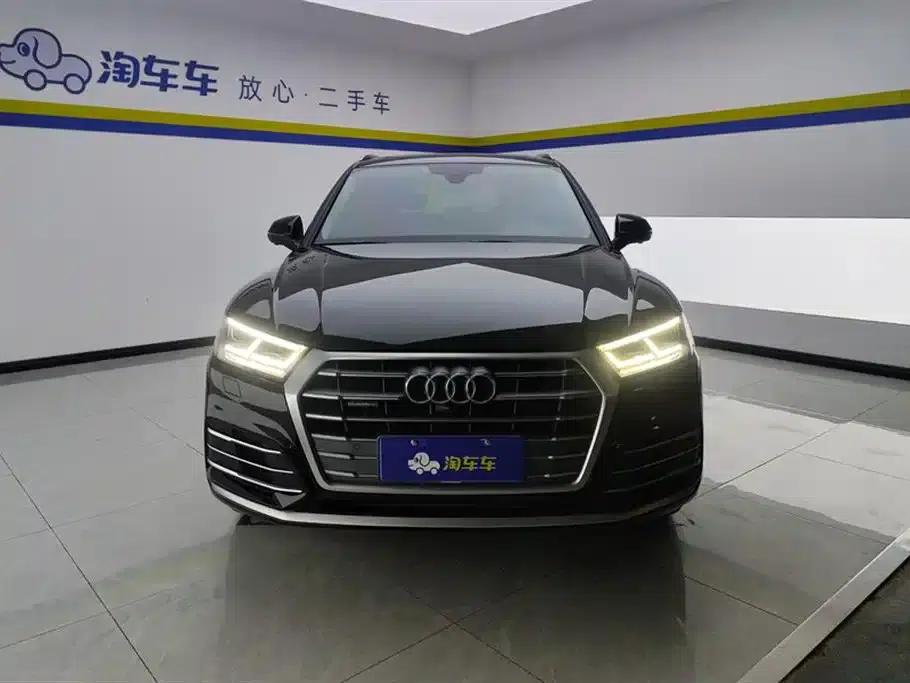 Audi Q5L 2020 Facelift 40 TFSI Luxury Fashion Edition — миниатюра 2