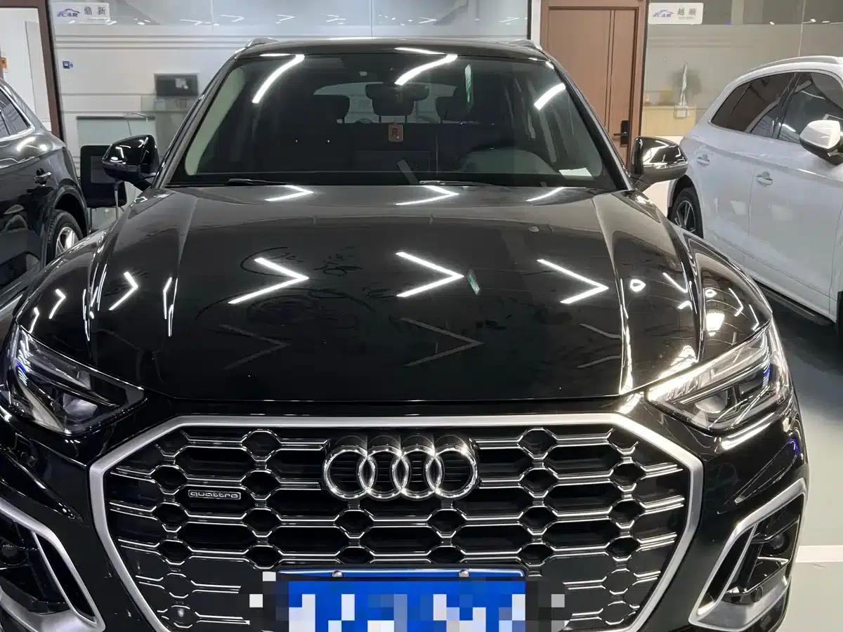 Audi Q5L 2022 45T Luxury Dynamic — миниатюра 2