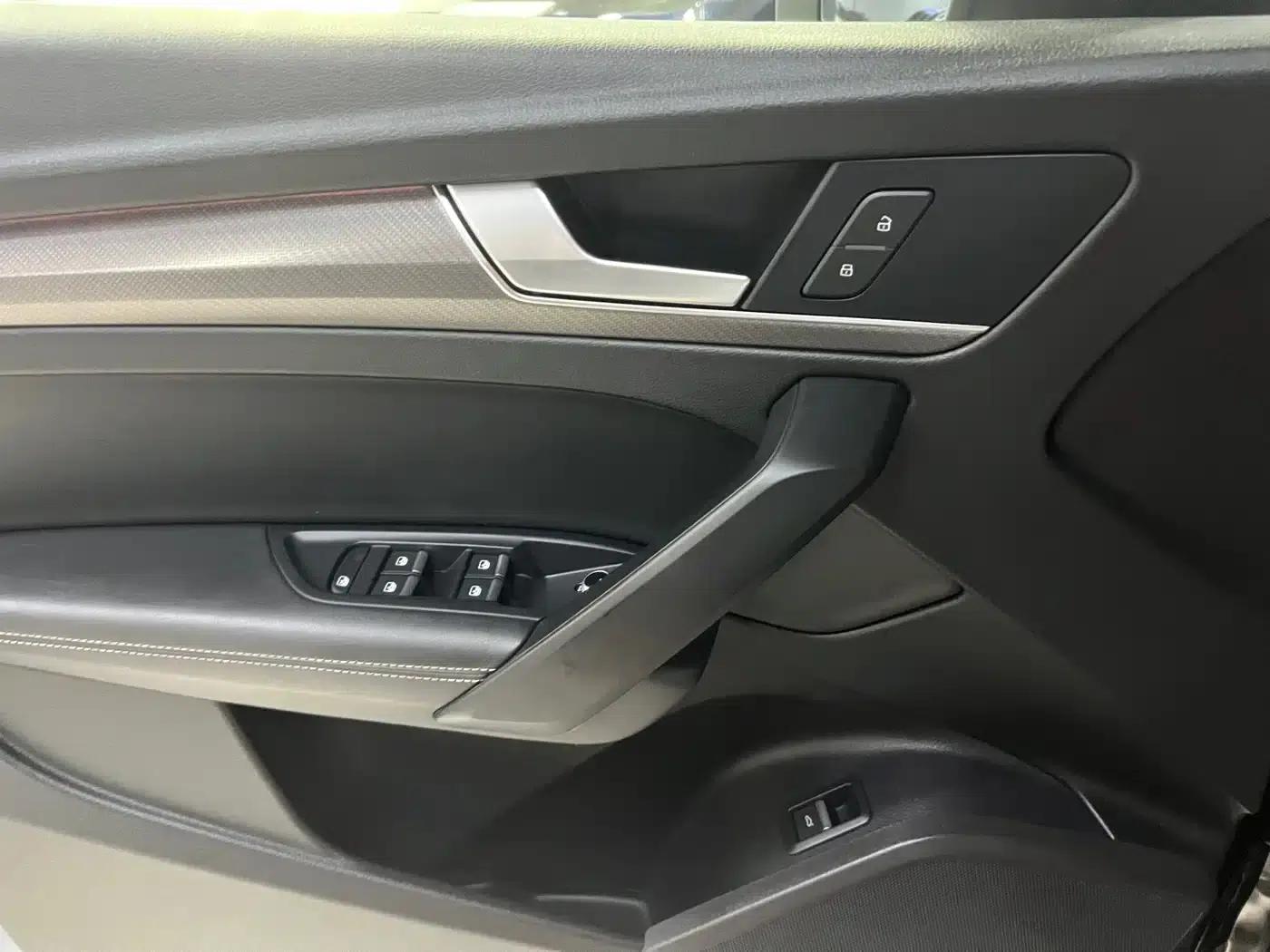 Audi Q5L 2022 45T Luxury Dynamic — миниатюра 7