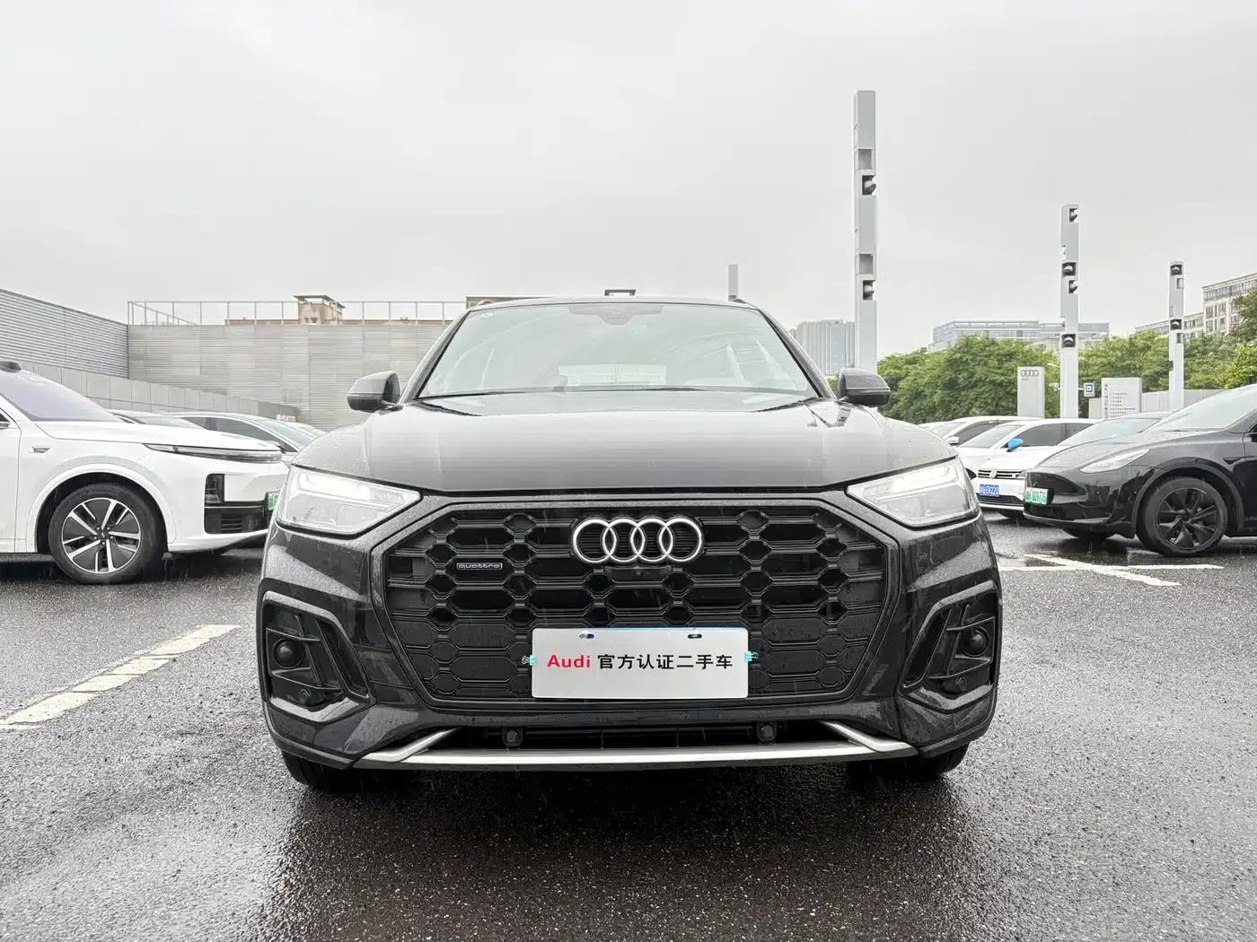 Audi Q5L 2025 45 TFSI Luxury Dynamic — миниатюра 2