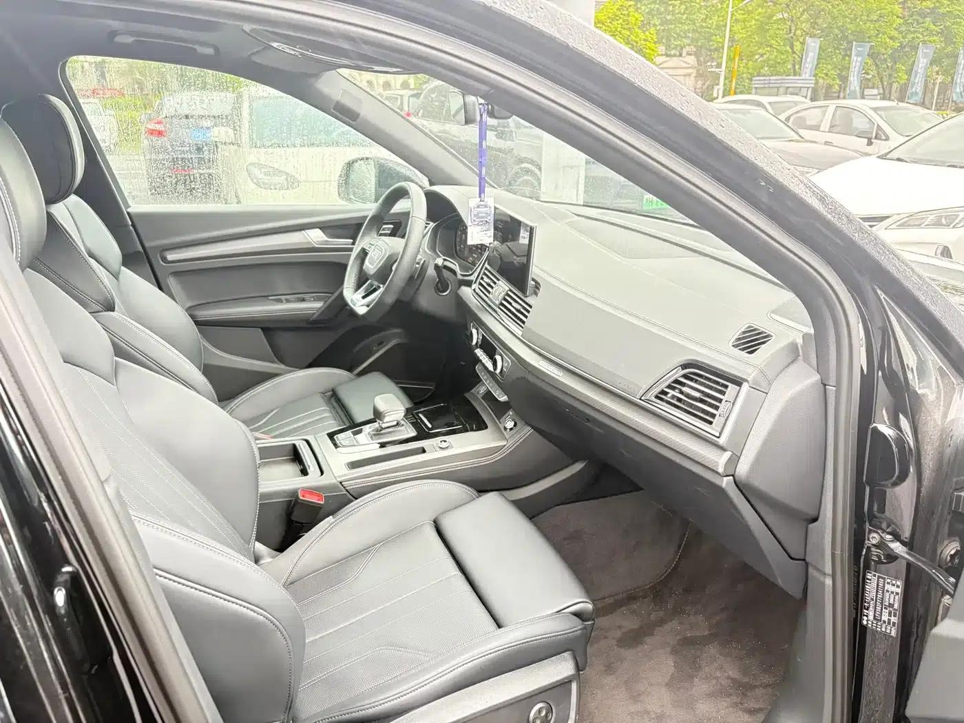 Audi Q5L 2025 45 TFSI Luxury Dynamic — миниатюра 8
