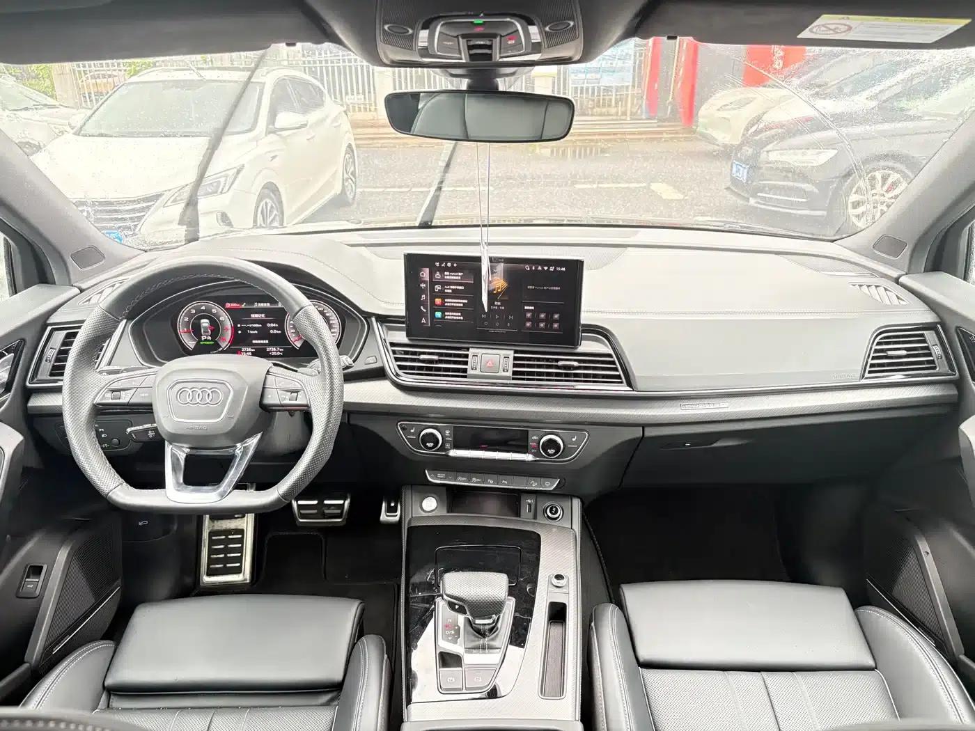 Audi Q5L 2025 45 TFSI Luxury Dynamic — миниатюра 10