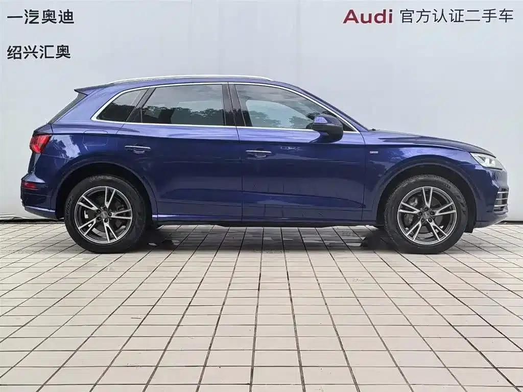 Audi Q5L 2018 40 TFSI Luxury Fashion Edition (National V Emission Standard) — миниатюра 2