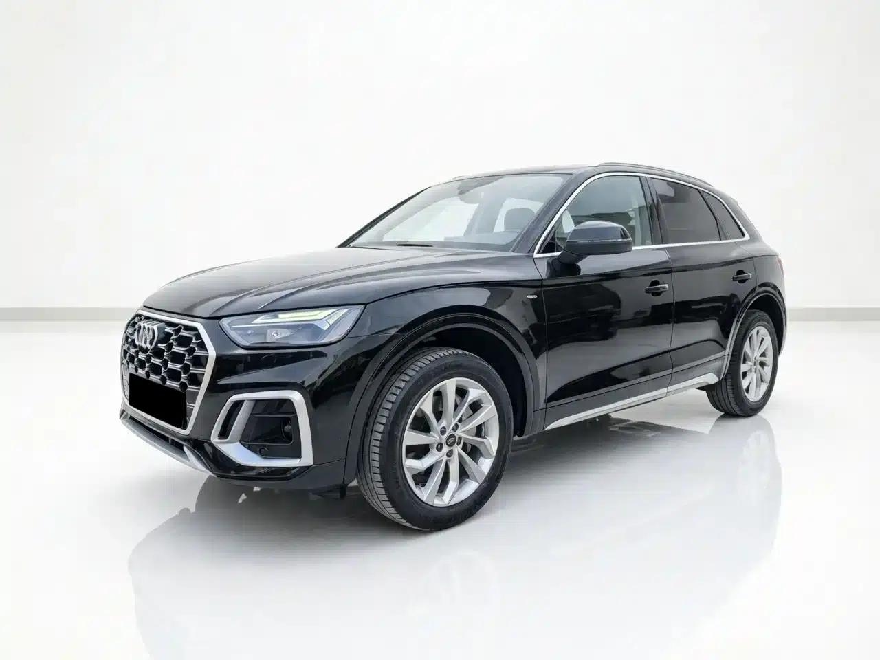 Audi Q5L 2022 40T Fashion Dynamic Edition — миниатюра 1