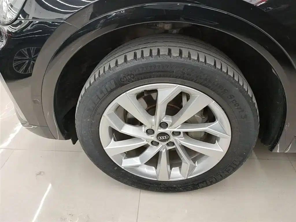 Audi Q5L 2022 40T Luxury Dynamic — миниатюра 23
