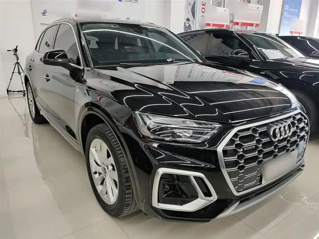 Audi Q5L 2022 40T Luxury Dynamic — миниатюра 4