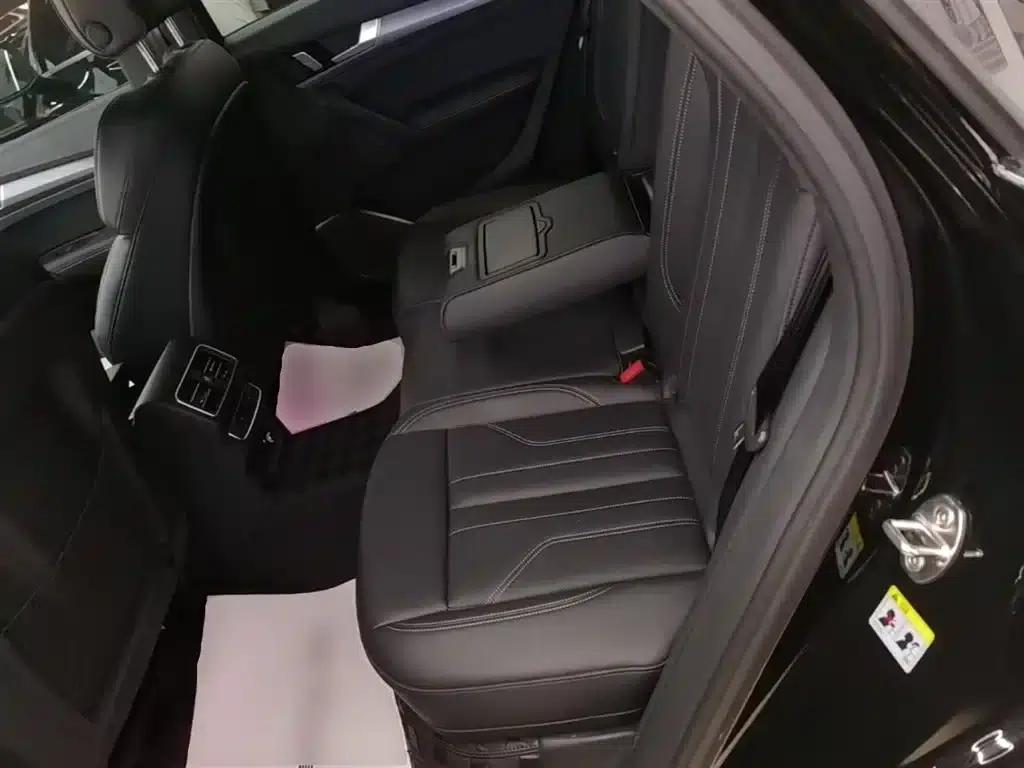Audi Q5L 2024 40 TFSI Luxury Dynamic — миниатюра 17