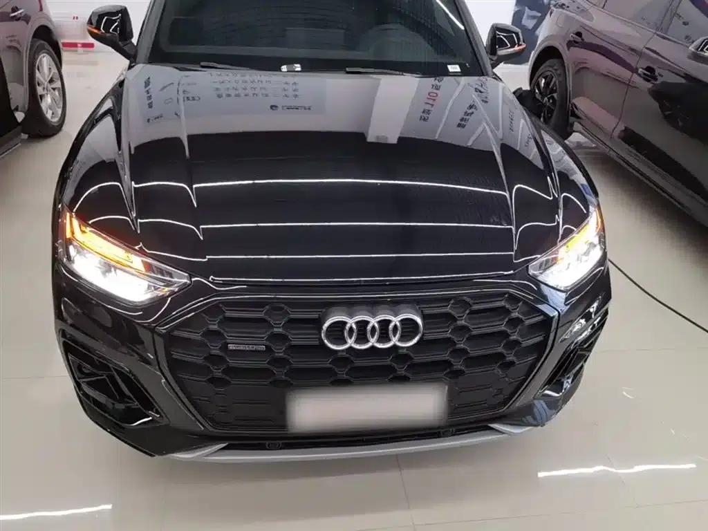 Audi Q5L 2024 40 TFSI Luxury Dynamic — миниатюра 3