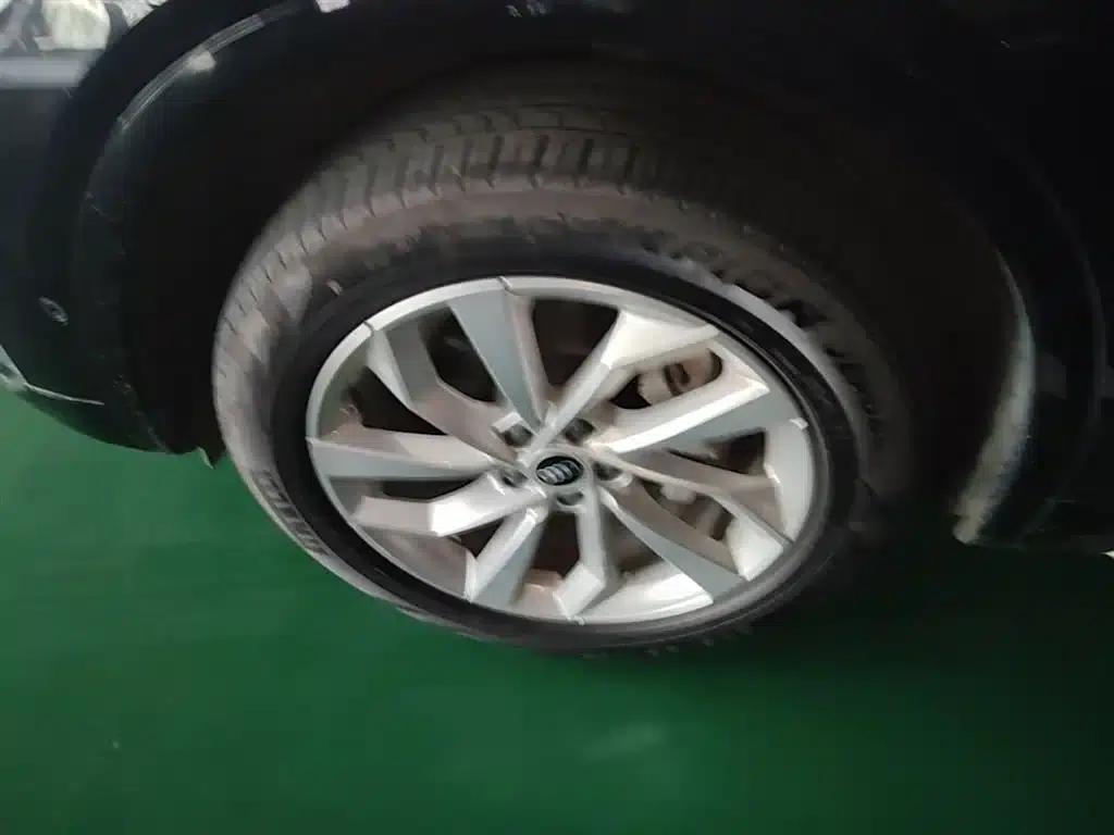 Audi Q5L 2022 Facelift 40T Luxury Dynamic — миниатюра 23