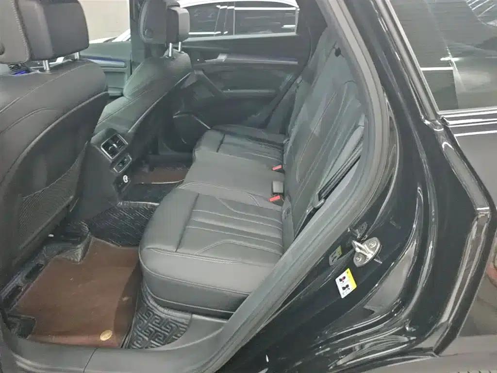 Audi Q5L 2023 40T Luxury Dynamic — миниатюра 17