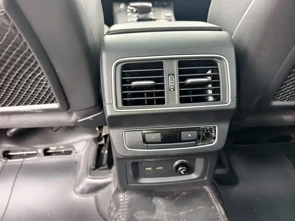 Audi Q5L 2018 45 TFSI Premium Fashion Edition (National V Emission Standard) — миниатюра 18