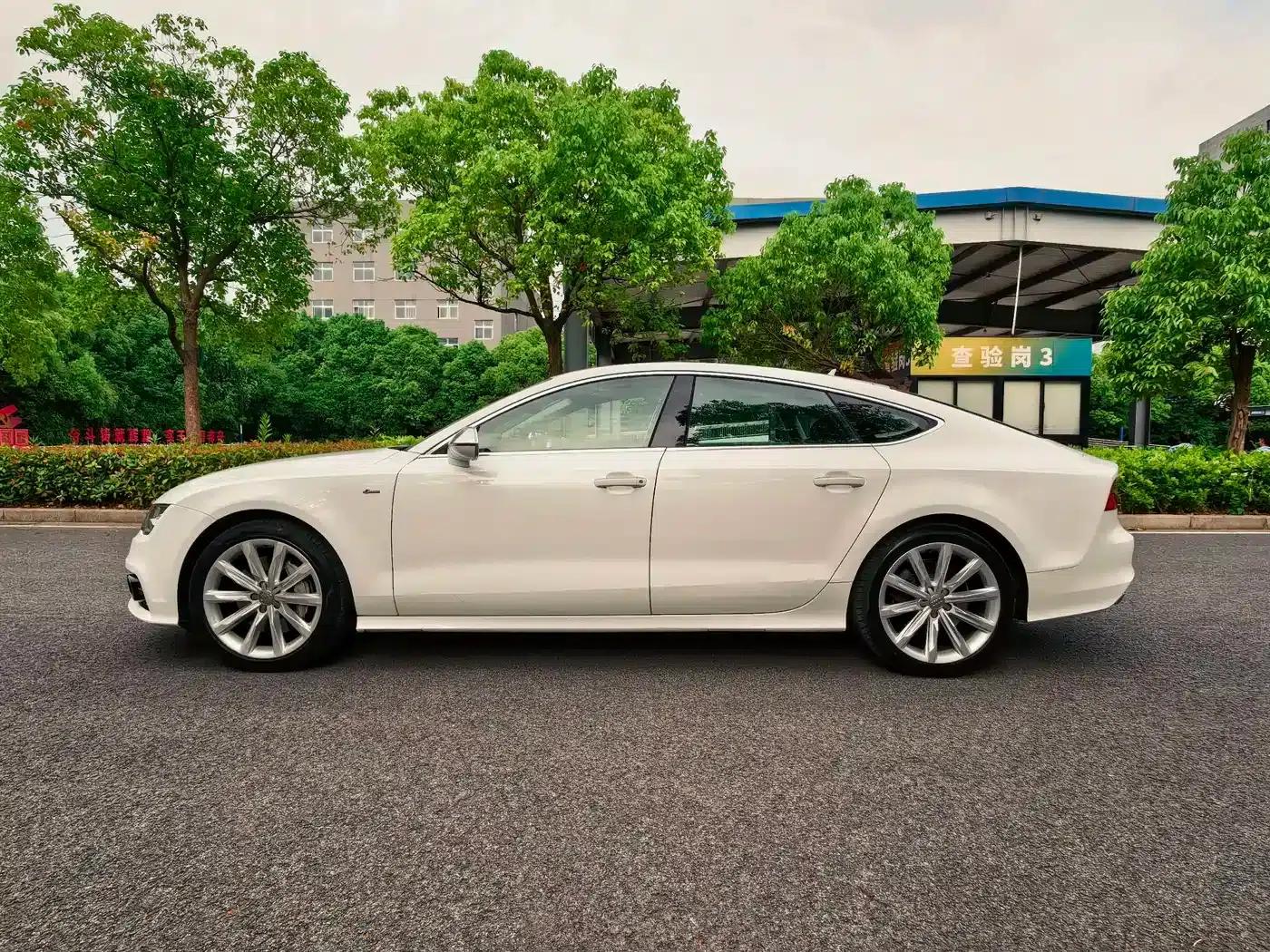 Audi A7 2012 3.0TFSI quattro Luxury — миниатюра 4