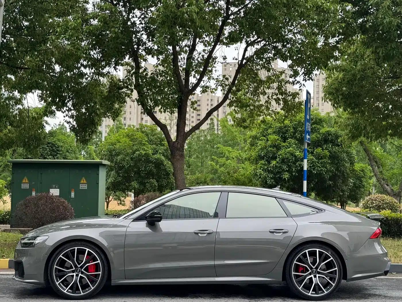 Audi A7 2023 55 TFSI quattro Premium — миниатюра 3