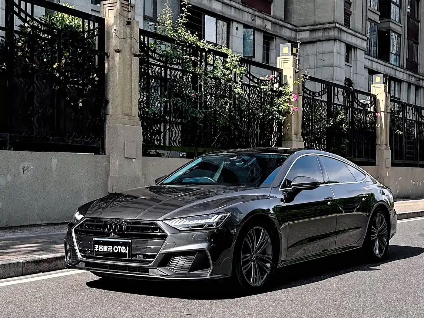 Audi A7 2022 45 TFSI Premium Edition — миниатюра 1