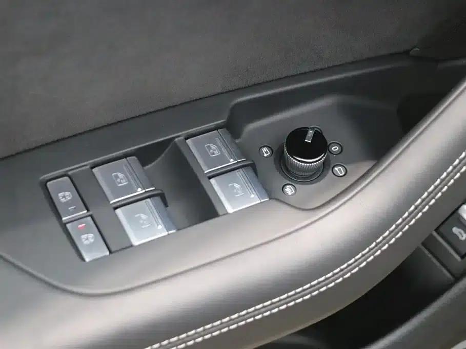 Audi A7 2024 55 TFSI quattro Premium — миниатюра 11